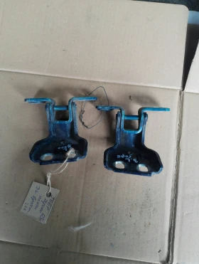 Панти врата задна лява (горна и долна) Гранд Чероки 2.7црд