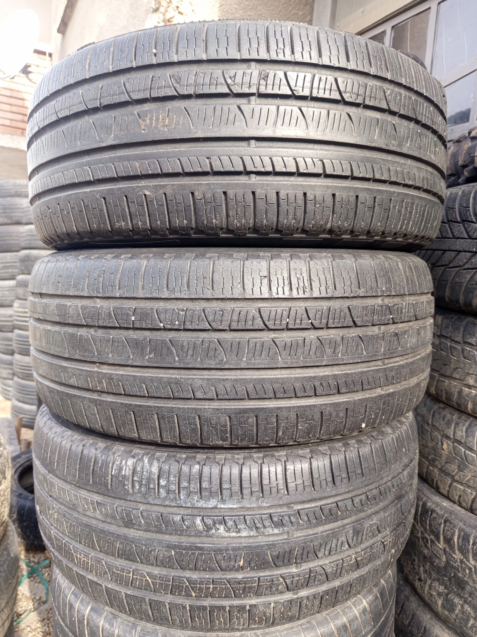 Гуми Летни 235/50R18