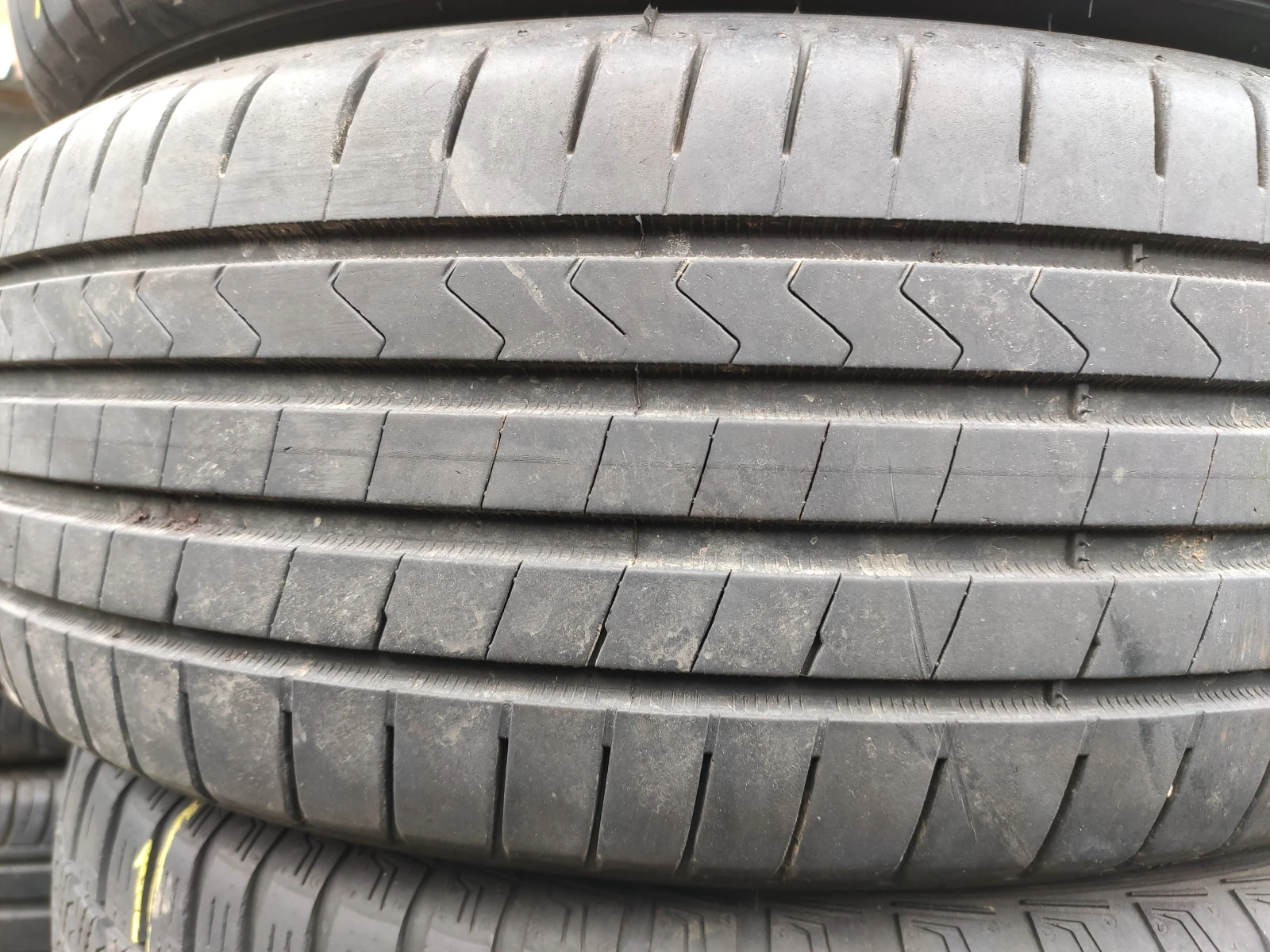 Гуми Летни 205/60R16, снимка 4 - Гуми и джанти - 55581378