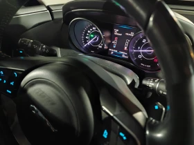 Jaguar XE 2.0D 180кс., снимка 15
