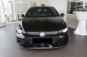 VW Golf R* BLACK EDITION* AKRAPOVIC* HEAD-UP* H/K* DISTRON, снимка 3