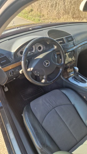 Mercedes-Benz E 320 V6 5G Tronic - 5250 € / 10268.11 лв. - 80297833 7
