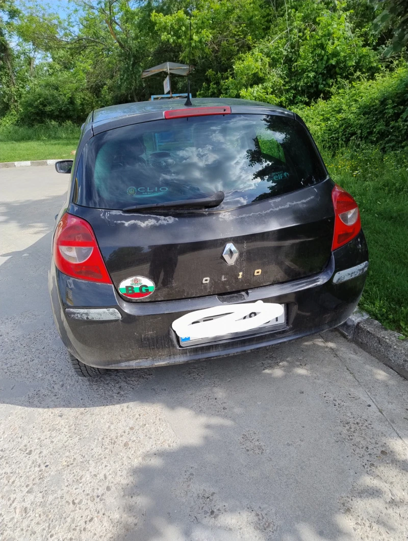 Renault Clio 3, снимка 3 - Автомобили и джипове - 47381650