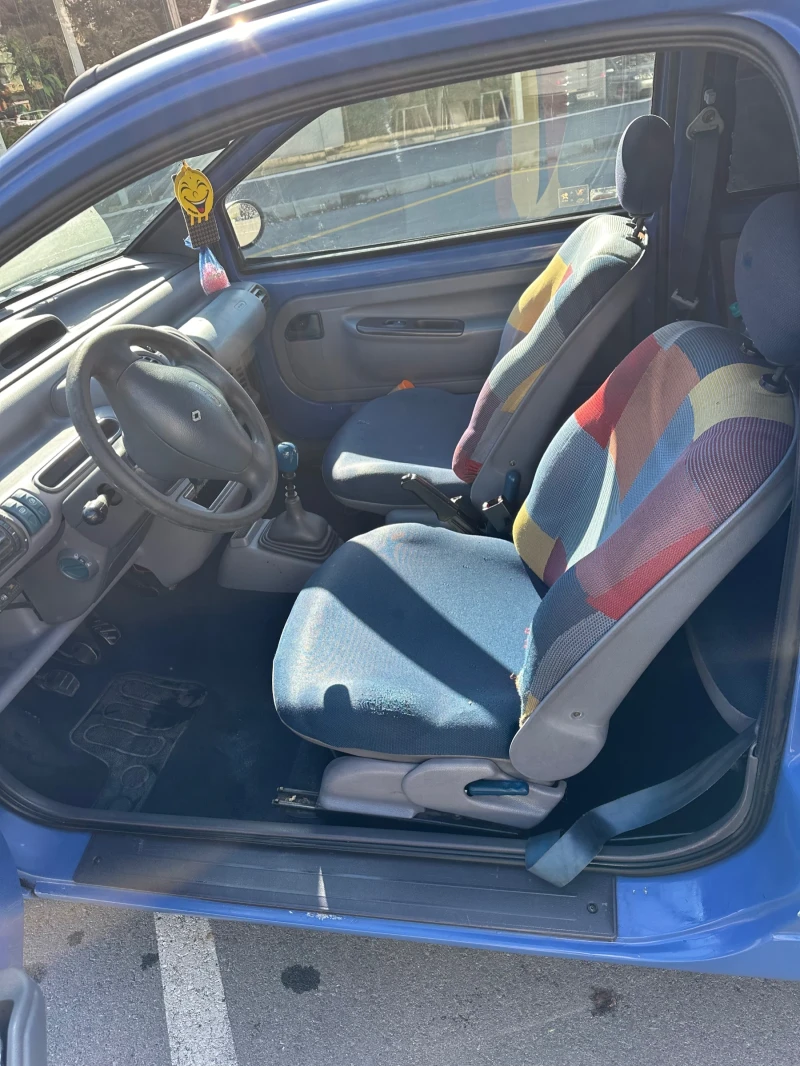 Renault Twingo, снимка 8 - Автомобили и джипове - 47691415