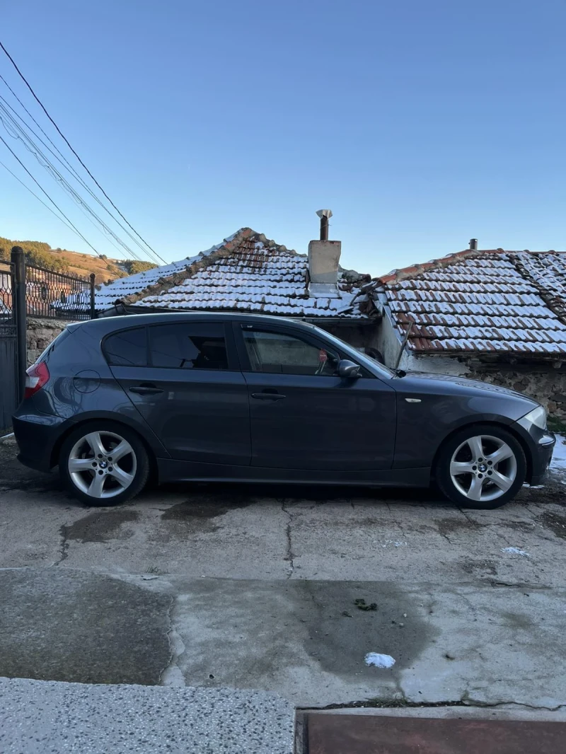 BMW 120 Хечбек , снимка 1 - Автомобили и джипове - 48570195