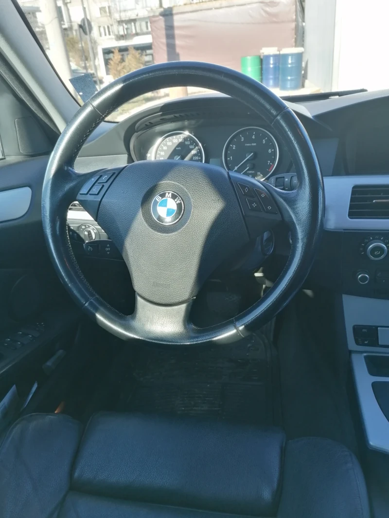 BMW 525 E61 3.0i, снимка 7 - Автомобили и джипове - 49501100