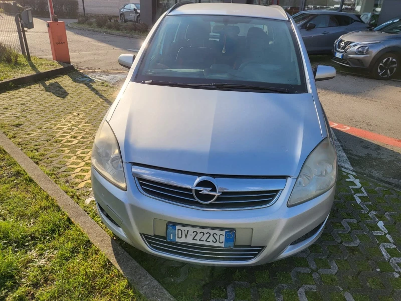 Opel Zafira 1, 9-7места, снимка 1 - Автомобили и джипове - 49477396