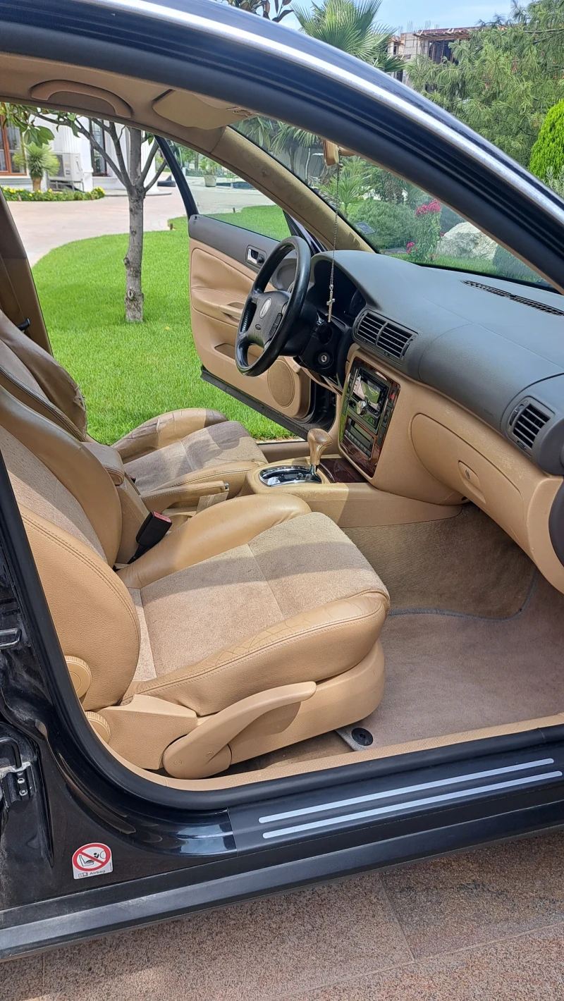 VW Passat, снимка 11 - Автомобили и джипове - 51507469