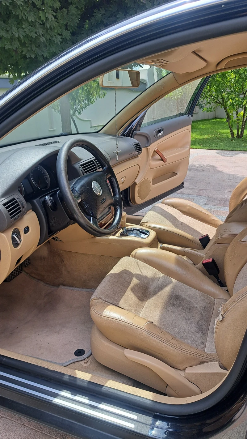 VW Passat, снимка 10 - Автомобили и джипове - 51507469