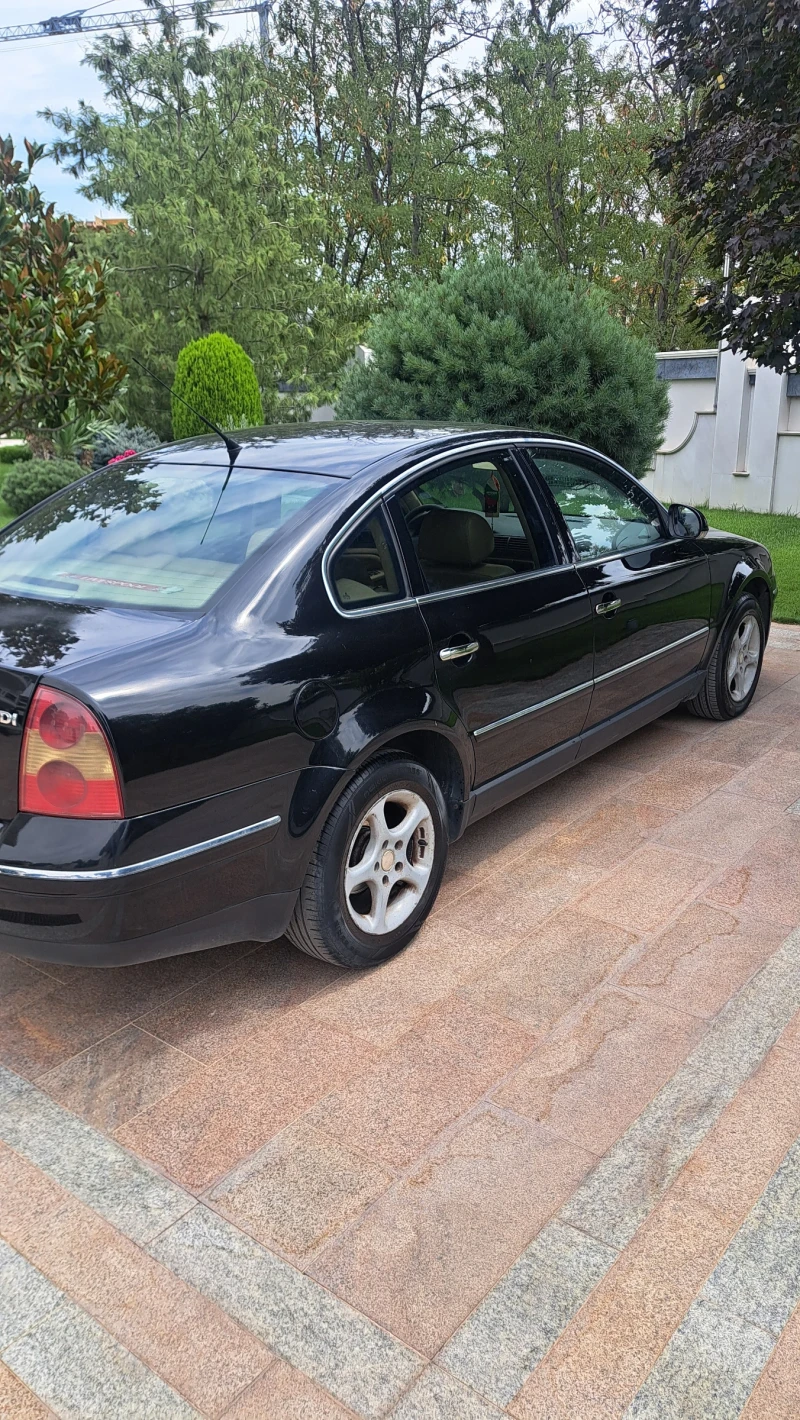 VW Passat, снимка 5 - Автомобили и джипове - 51507469