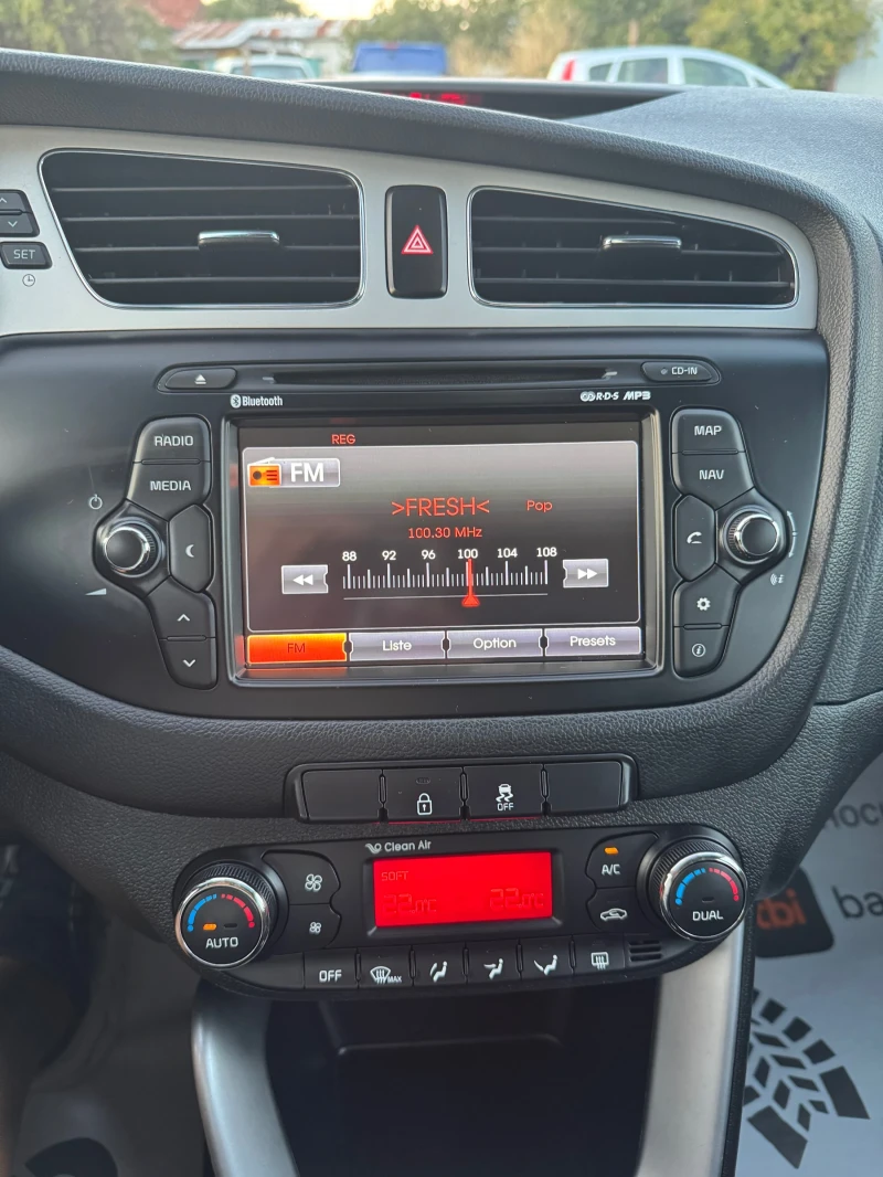 Kia Ceed 1.4Бензин/Климатроник/Навигация/Камера/Euro 5b, снимка 13 - Автомобили и джипове - 51671985