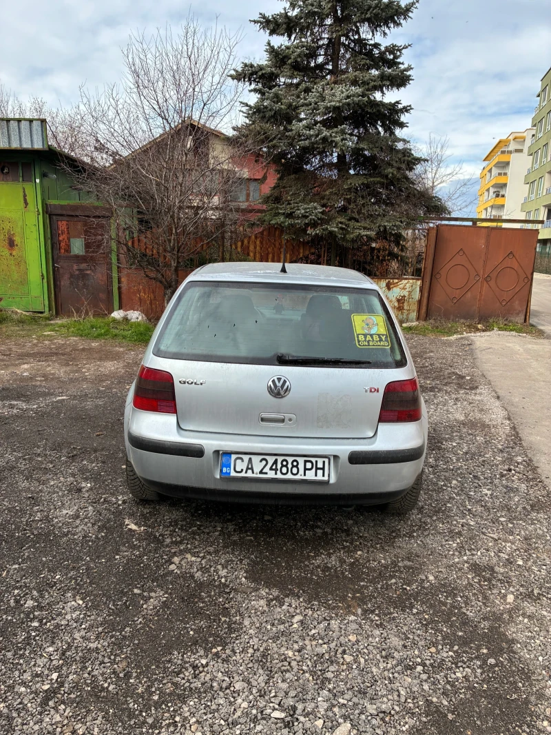 VW Golf 4 TDI Edition, снимка 16 - Автомобили и джипове - 52969040