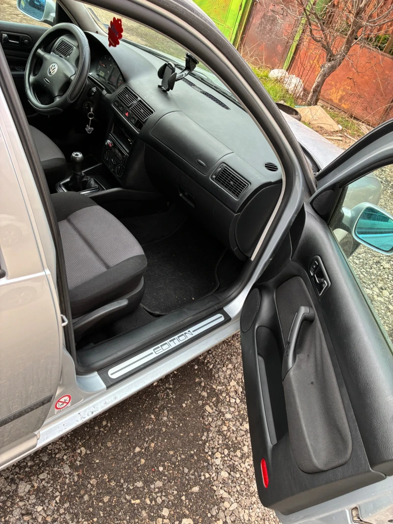 VW Golf 4 TDI Edition, снимка 5 - Автомобили и джипове - 52969040
