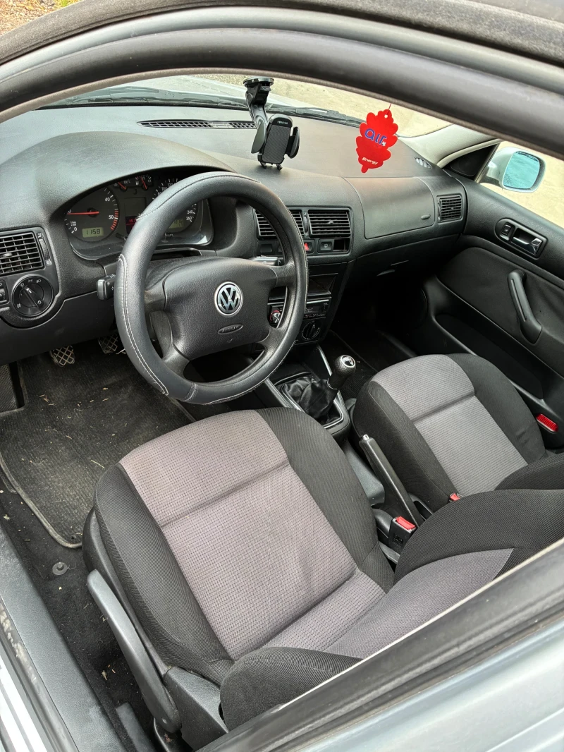 VW Golf 4 TDI Edition, снимка 15 - Автомобили и джипове - 52969040