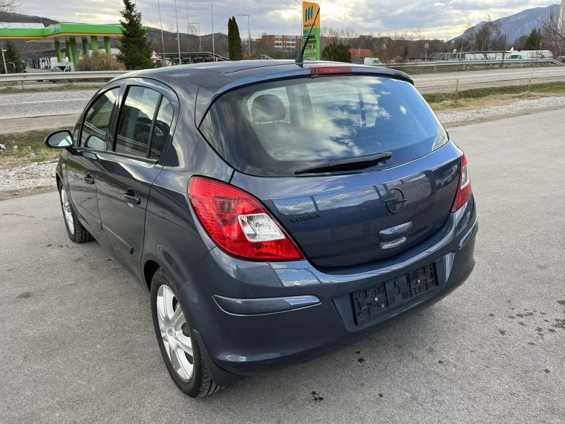 Opel Corsa 1.0I 60кс EURO 4 КЛИМАТИК , снимка 5 - Автомобили и джипове - 53078959