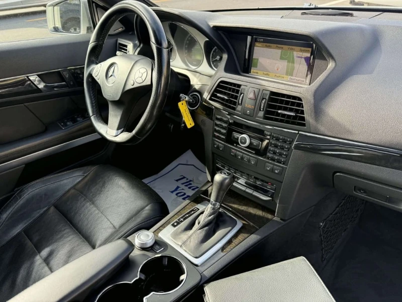 Mercedes-Benz E 500 550* CARFAX * ФИНАНСИРАНЕ, снимка 17 - Автомобили и джипове - 53355653