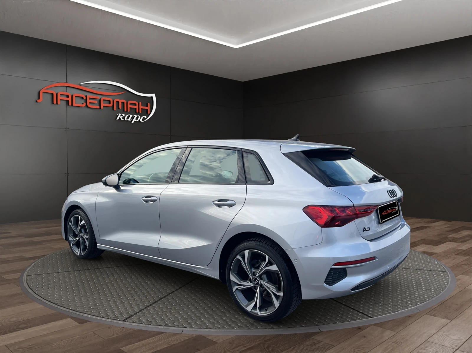 Audi A3 Sportback 30 1.5 G-TRON BUSINESS - изображение 4