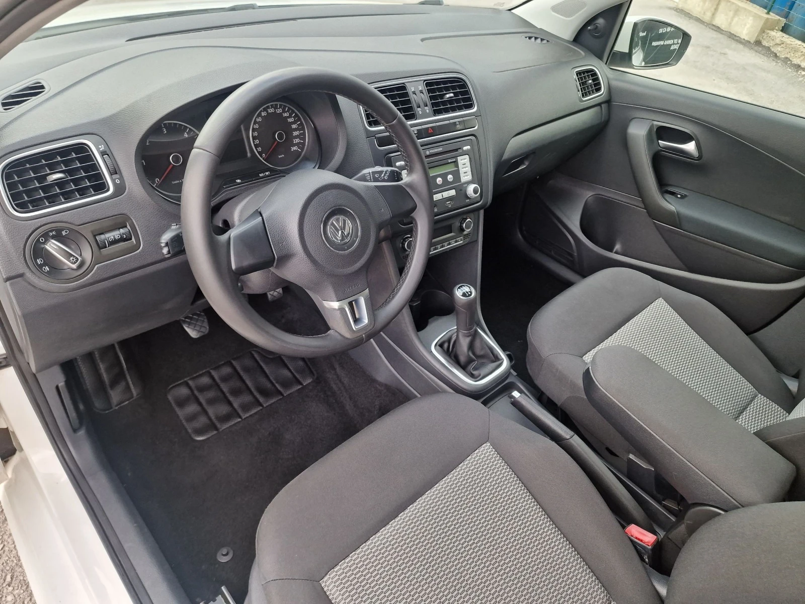 VW Polo 1.2tdi  - изображение 8