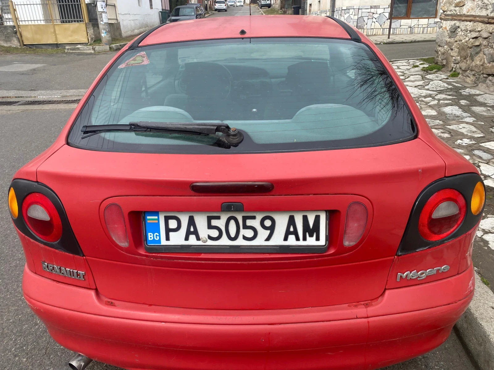 Renault Megane Coach - изображение 3
