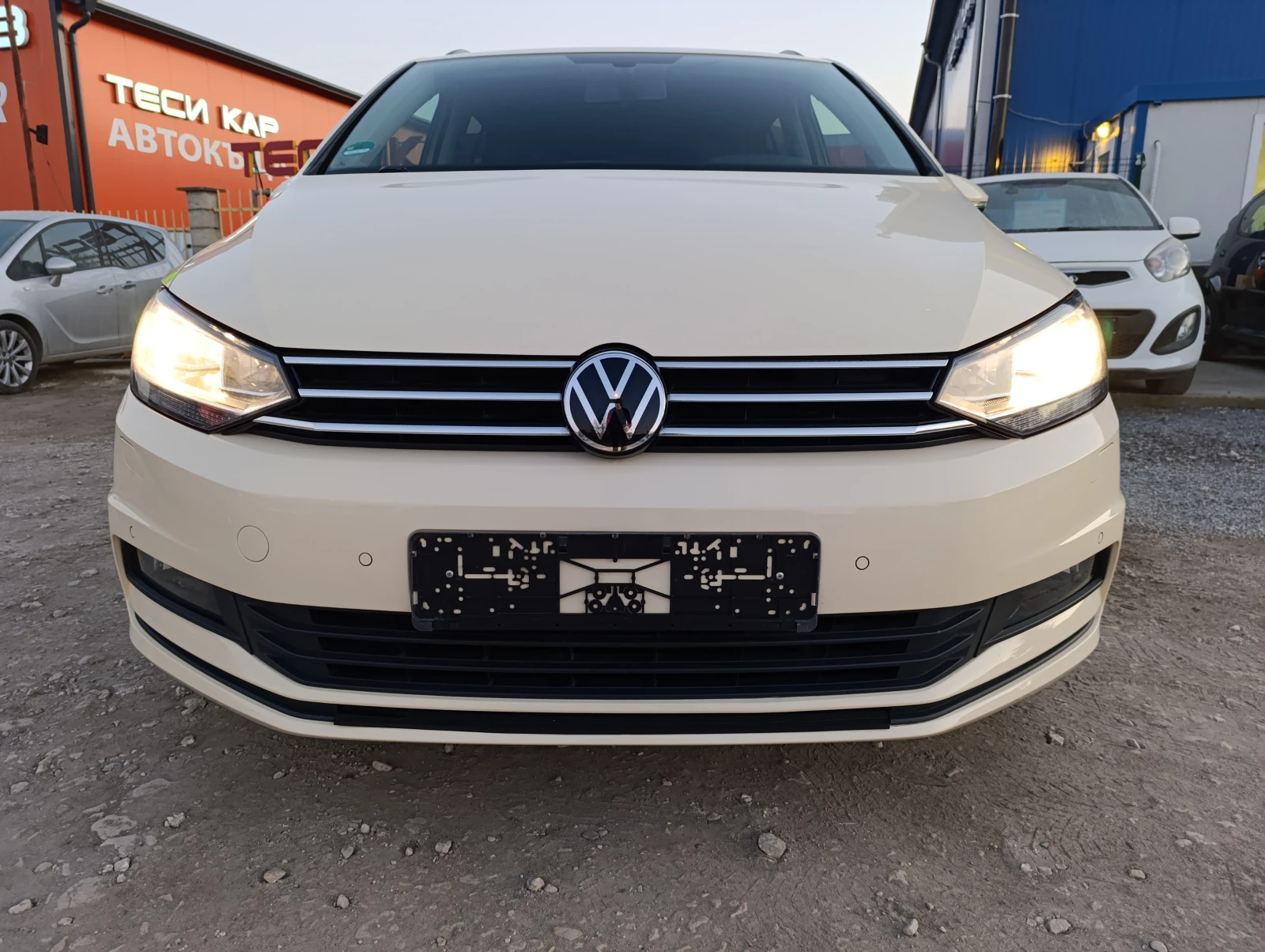 VW Touran 1.9 TDI 150к.с. - изображение 2