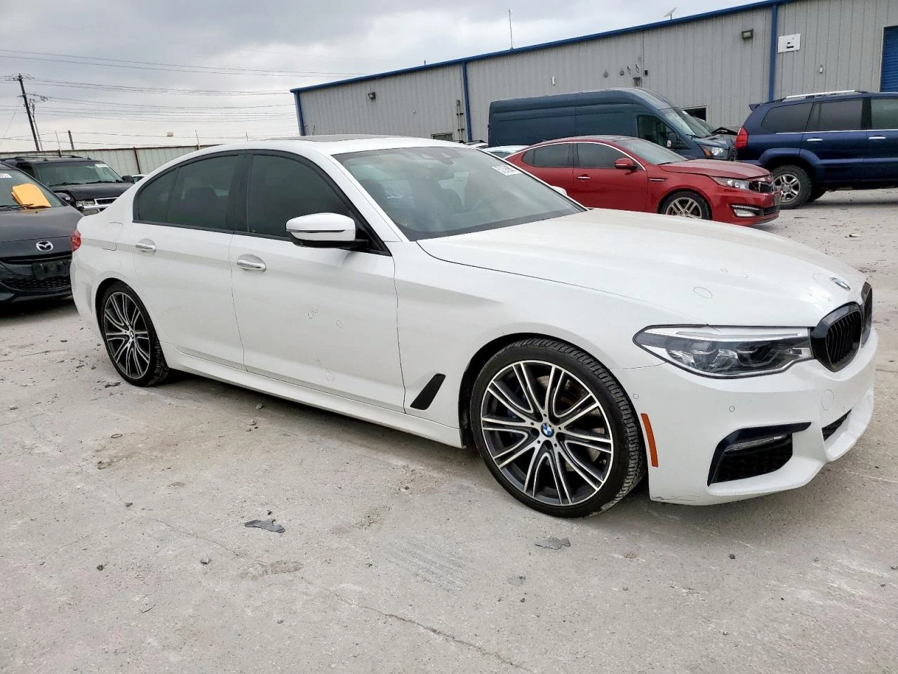 BMW 540 M* SPORT* ДИГИТАЛНО* ТАБЛО* ДИСТРОНИК* ПОДГРЕВ* КА - изображение 3