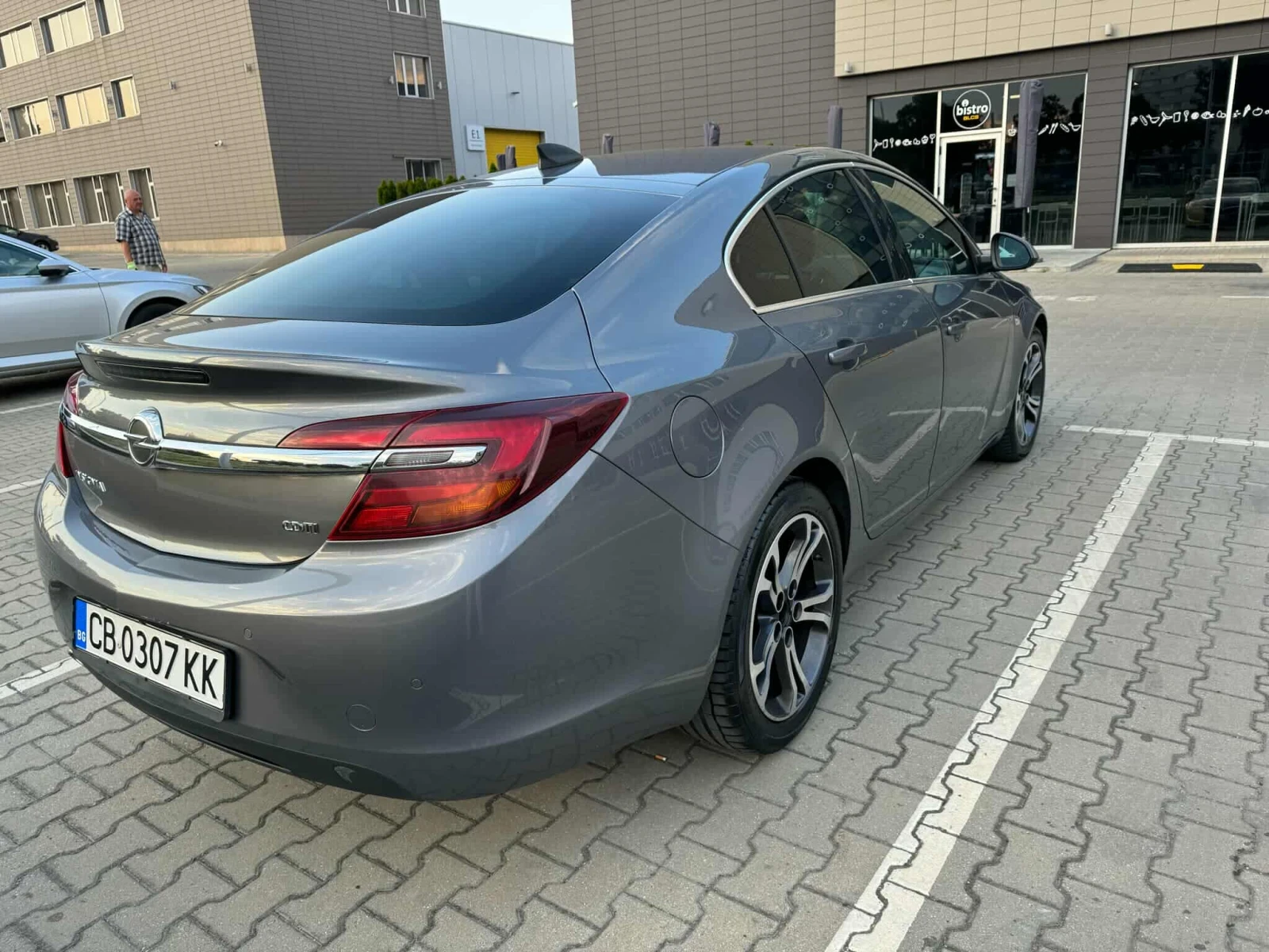 Opel Insignia 2.0 cdti - изображение 2