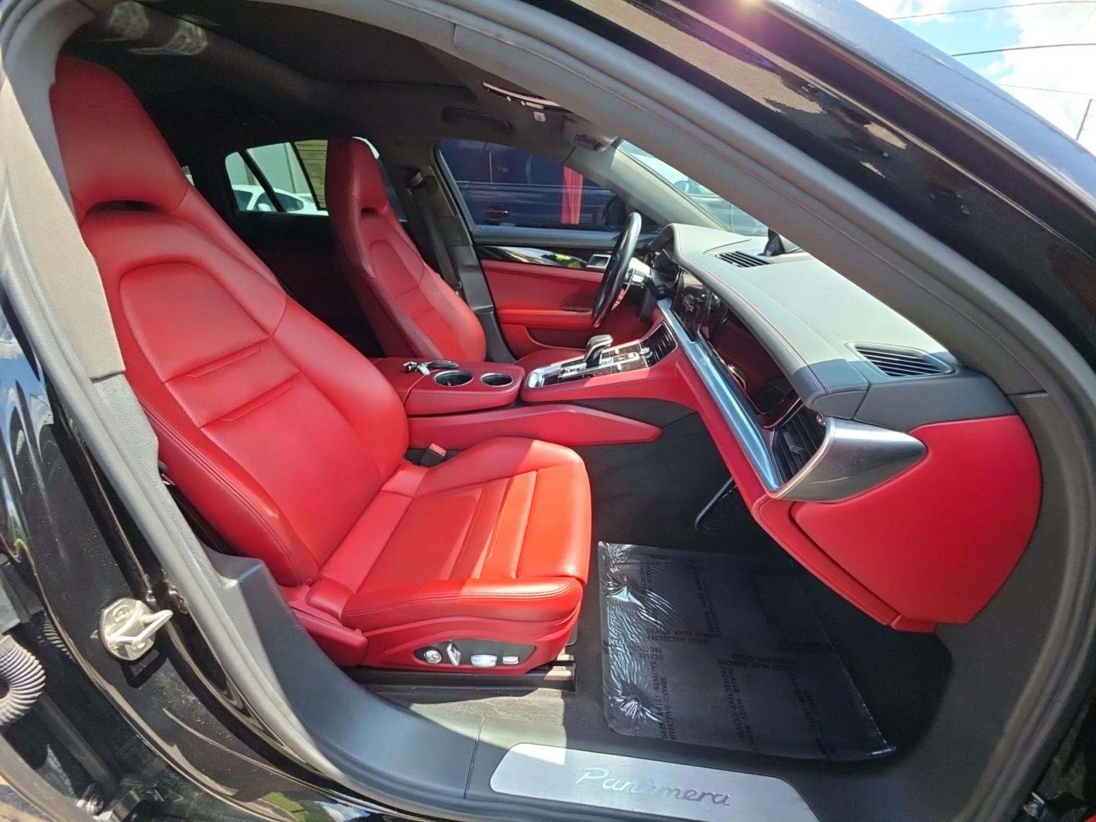 Porsche Panamera ФИКСИРАНА ЦЕНА ДО БГ! ВАКУУМ/BOSE/ПОДГРЕВИ - изображение 9