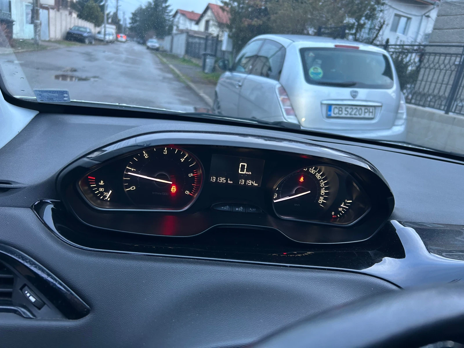 Peugeot 208 | Mobile.bg � ����������� 6
