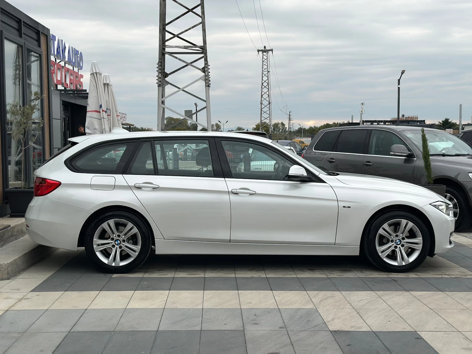 BMW 320 * xDrive* Sport* 2015* ПЕРЛА*  - изображение 7