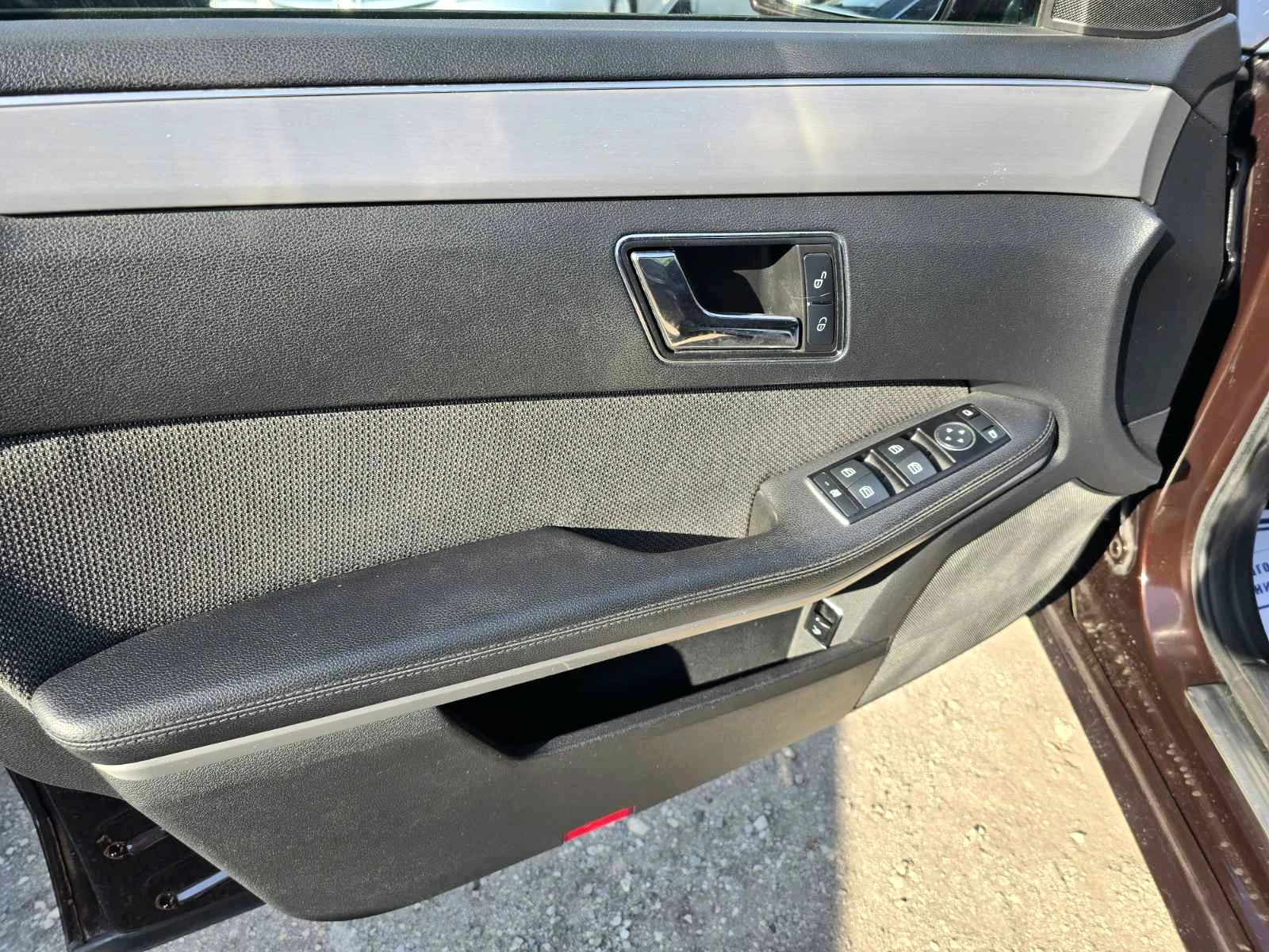 Mercedes-Benz E 250 ������� ��������/AVANTGARDE/LED | Mobile.bg � ����������� 7