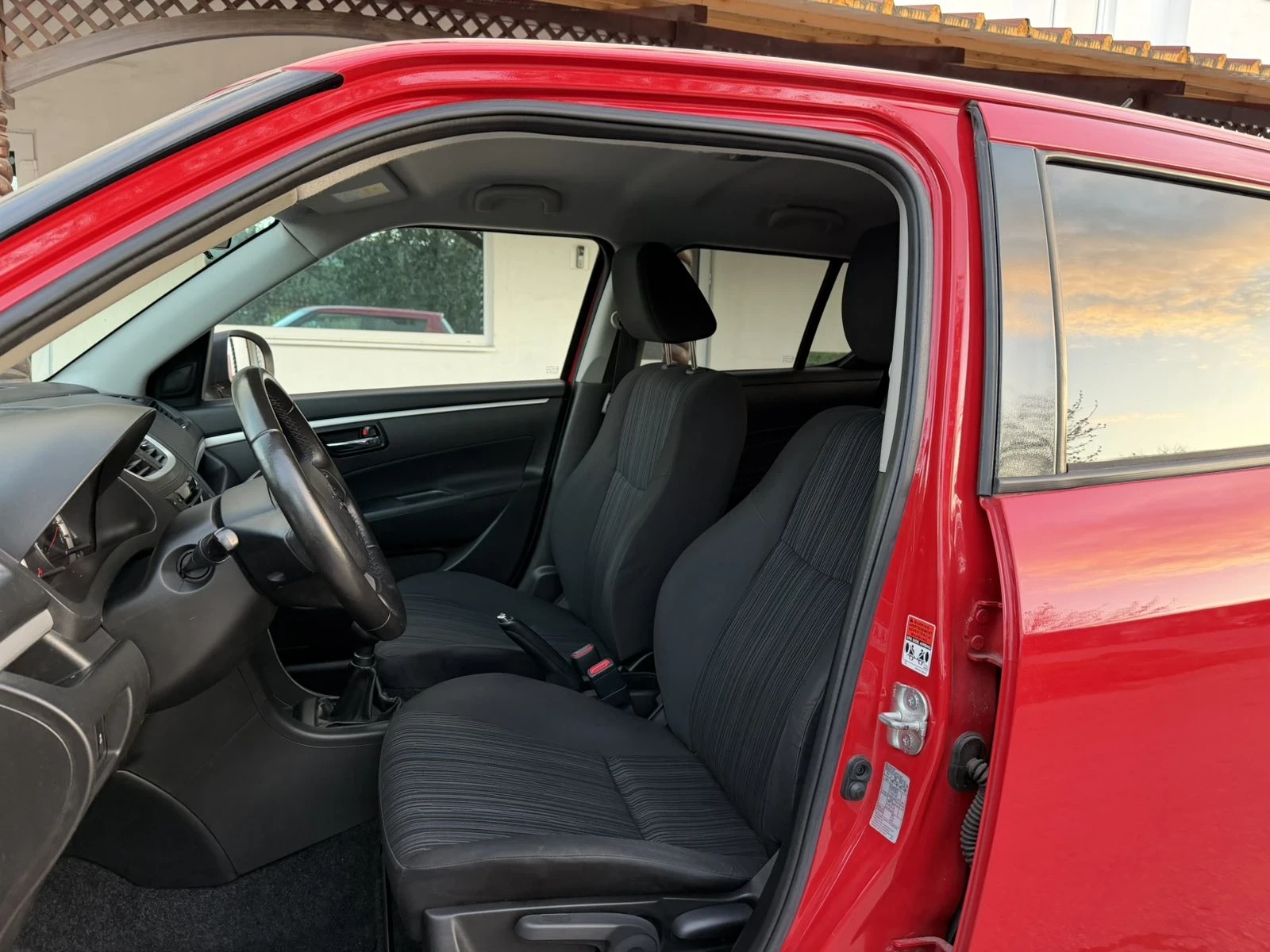 Suzuki Swift  - изображение 4