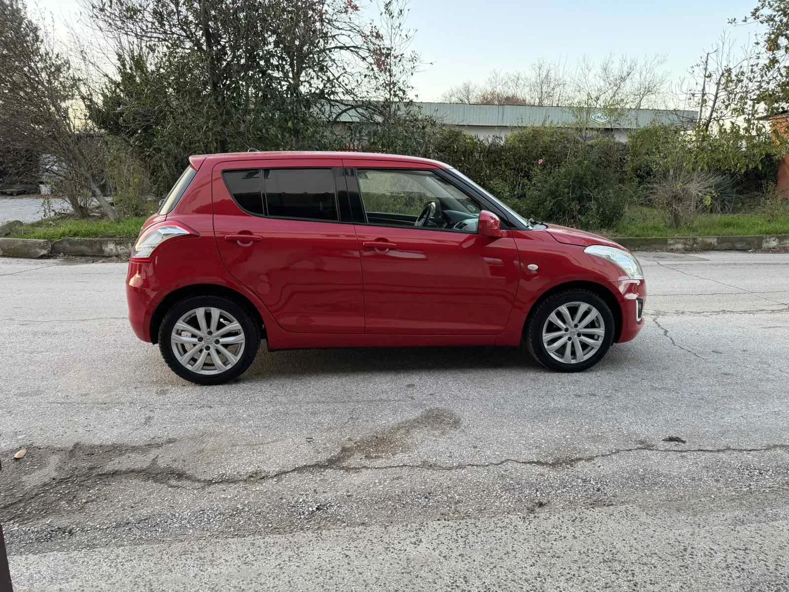 Suzuki Swift | Mobile.bg � ����������� 11