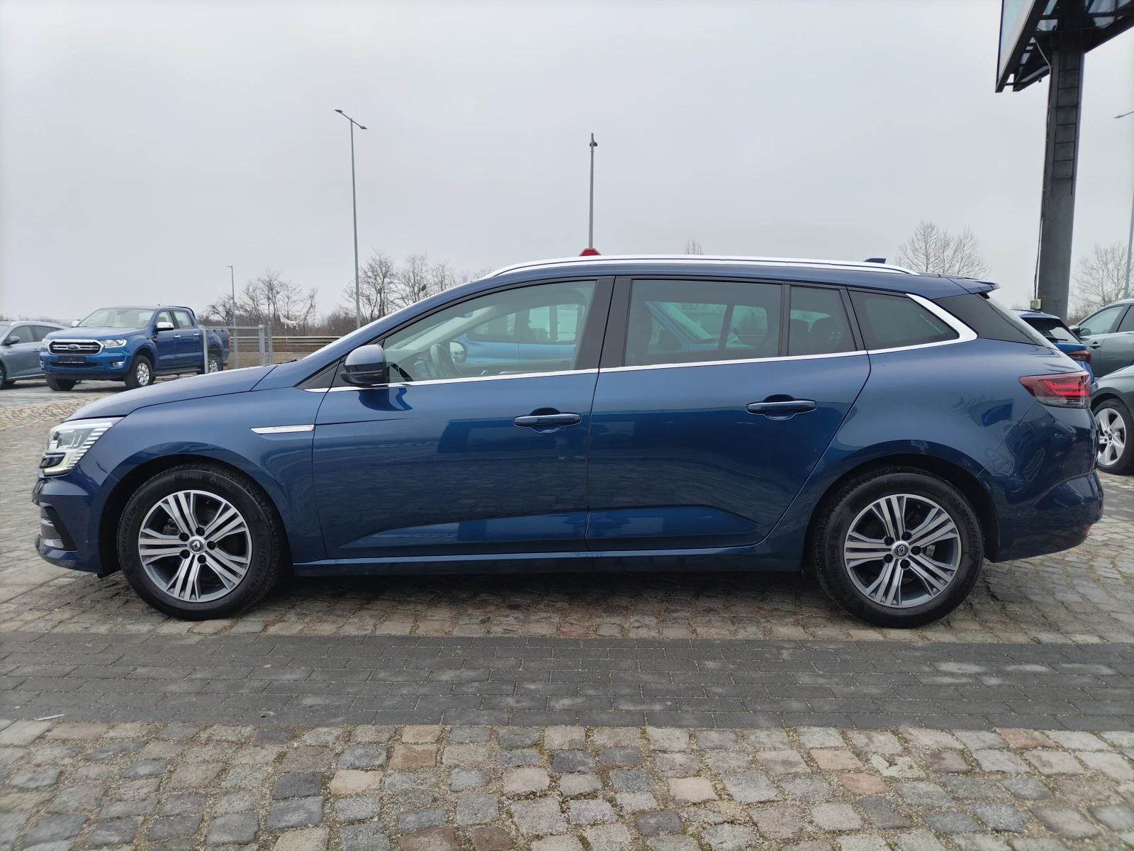 Renault Megane Intens 1.5 dCi 115 �.�./ EDC | Mobile.bg � ����������� 4
