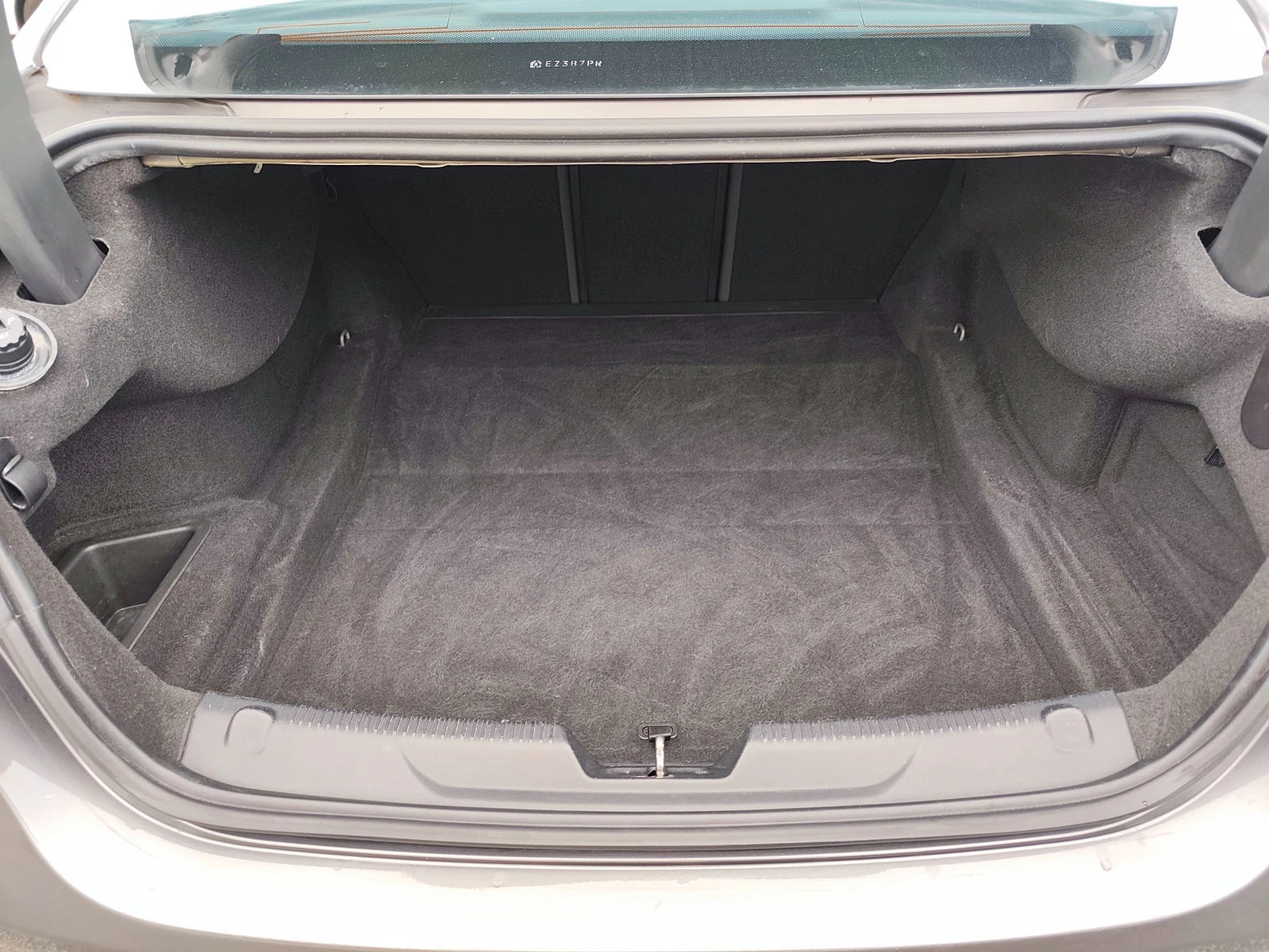 Jaguar XE 2.0D 180��. | Mobile.bg � ����������� 16