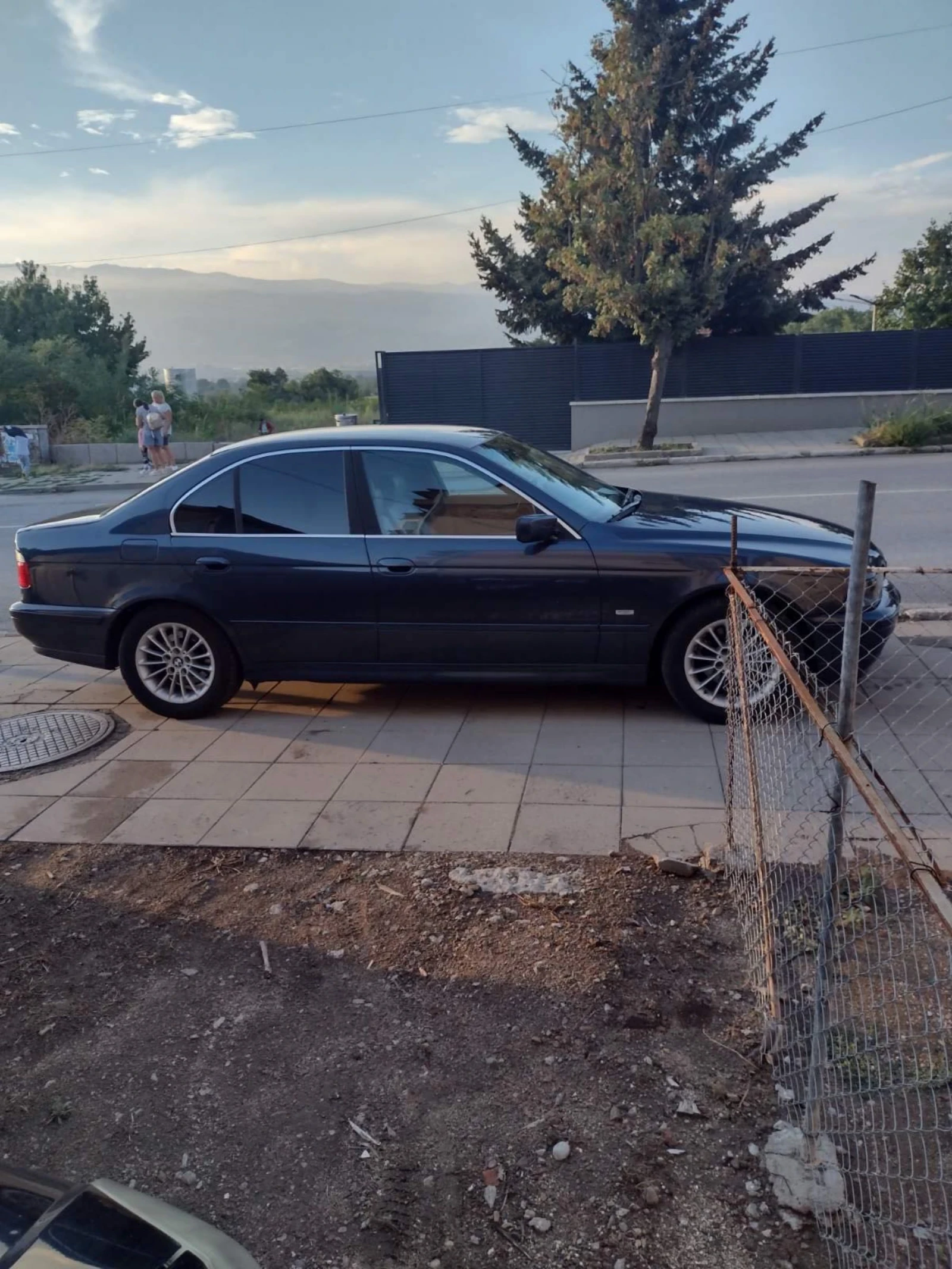 BMW 525 E39 - изображение 3