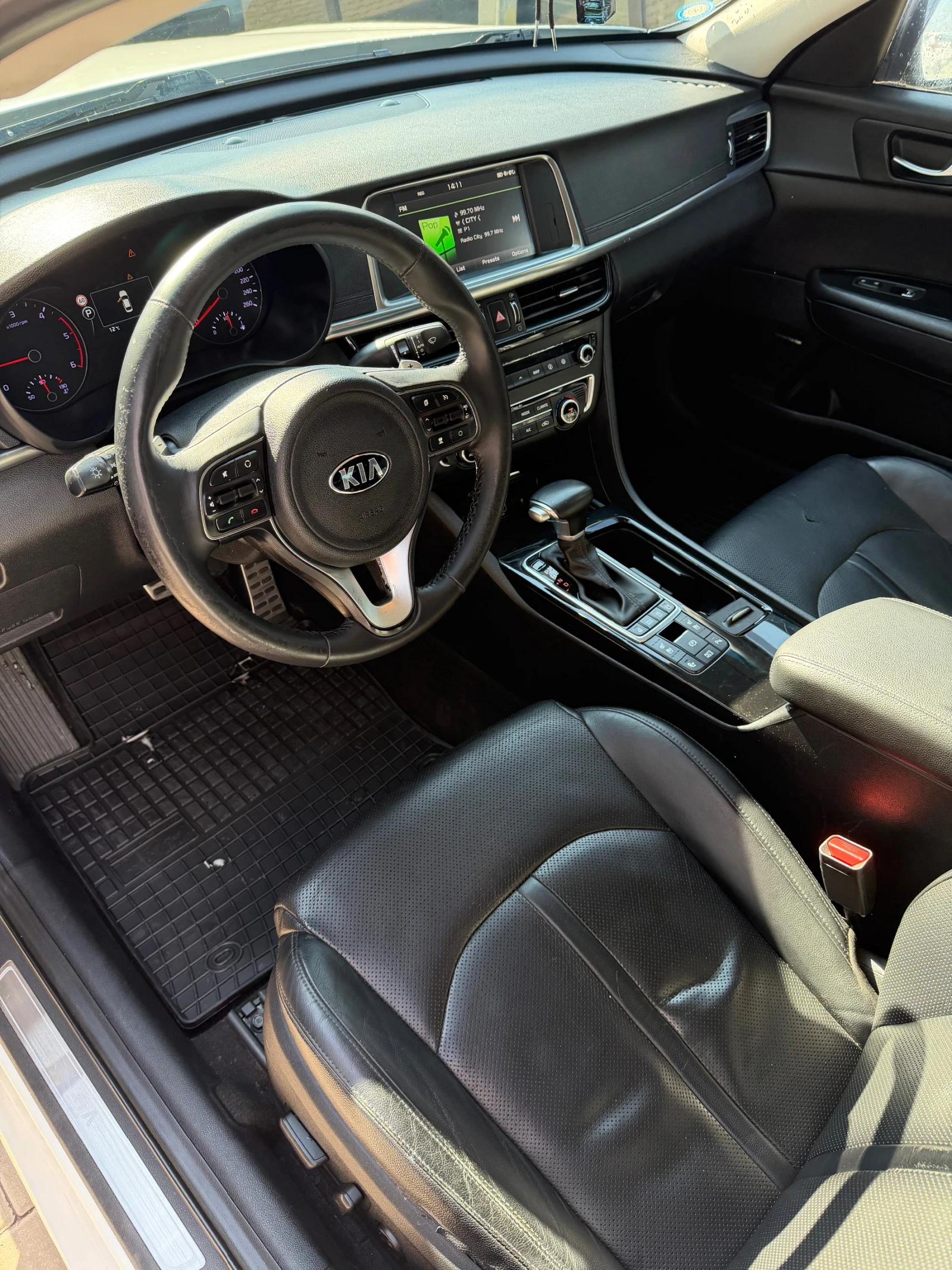 Kia Optima, снимка 8 - Автомобили и джипове - 53744067