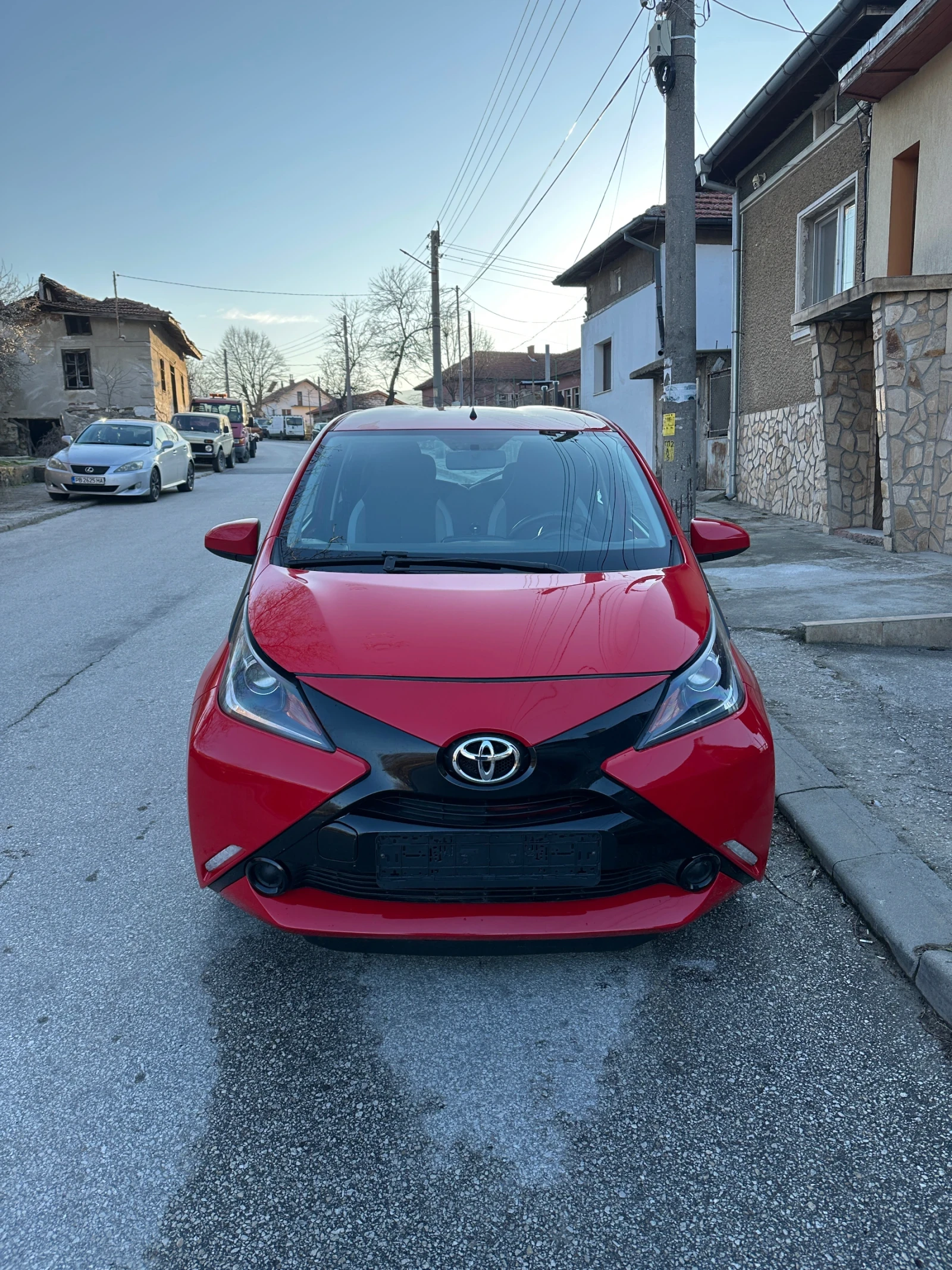 Toyota Aygo 1.0i* * * TOP* * * , снимка 2 - Автомобили и джипове - 53799278