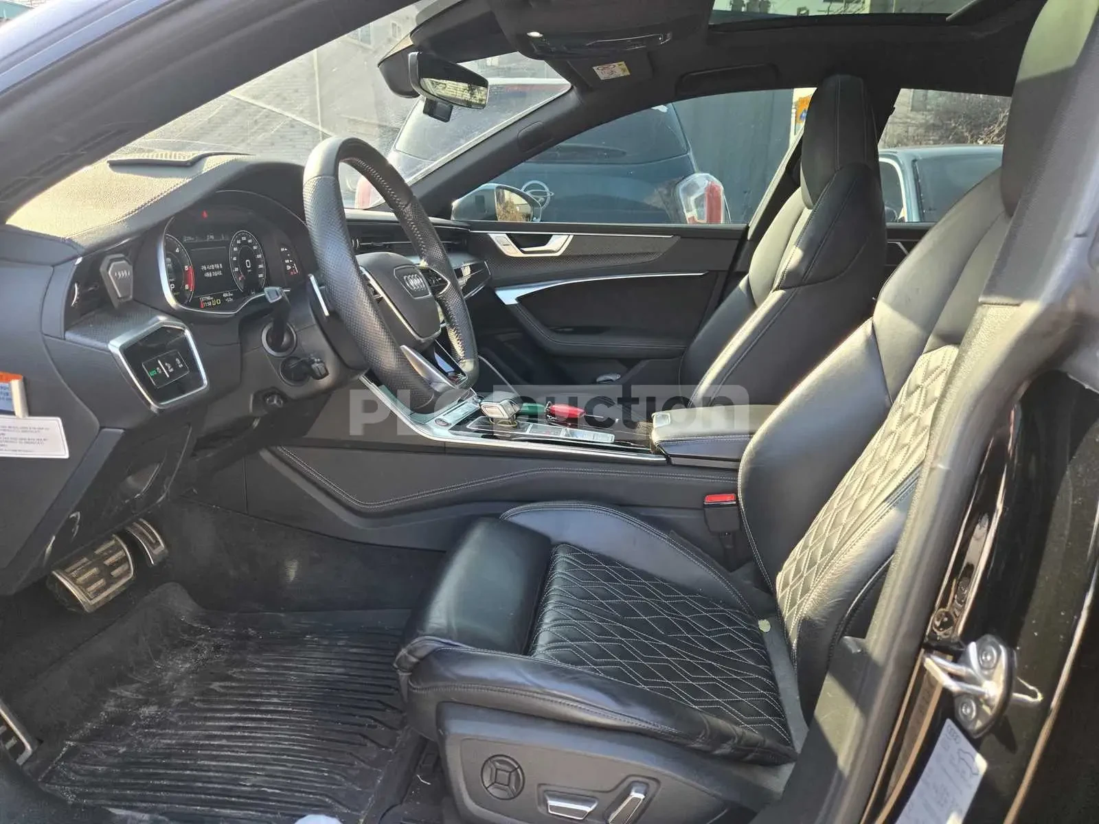 Audi S7 2021* MATRIX* HEAD-UP* BANG&OLUFSEN* DISTRONIK* КР, снимка 4 - Автомобили и джипове - 53928127