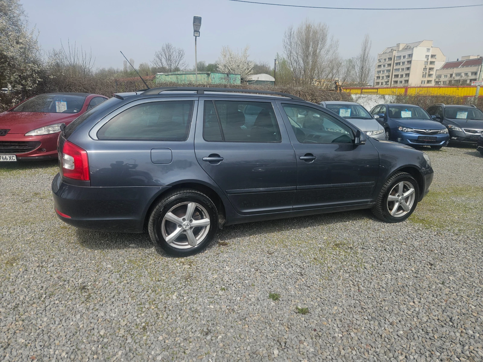 Skoda Octavia 1.8-160к.с, снимка 6 - Автомобили и джипове - 54178325