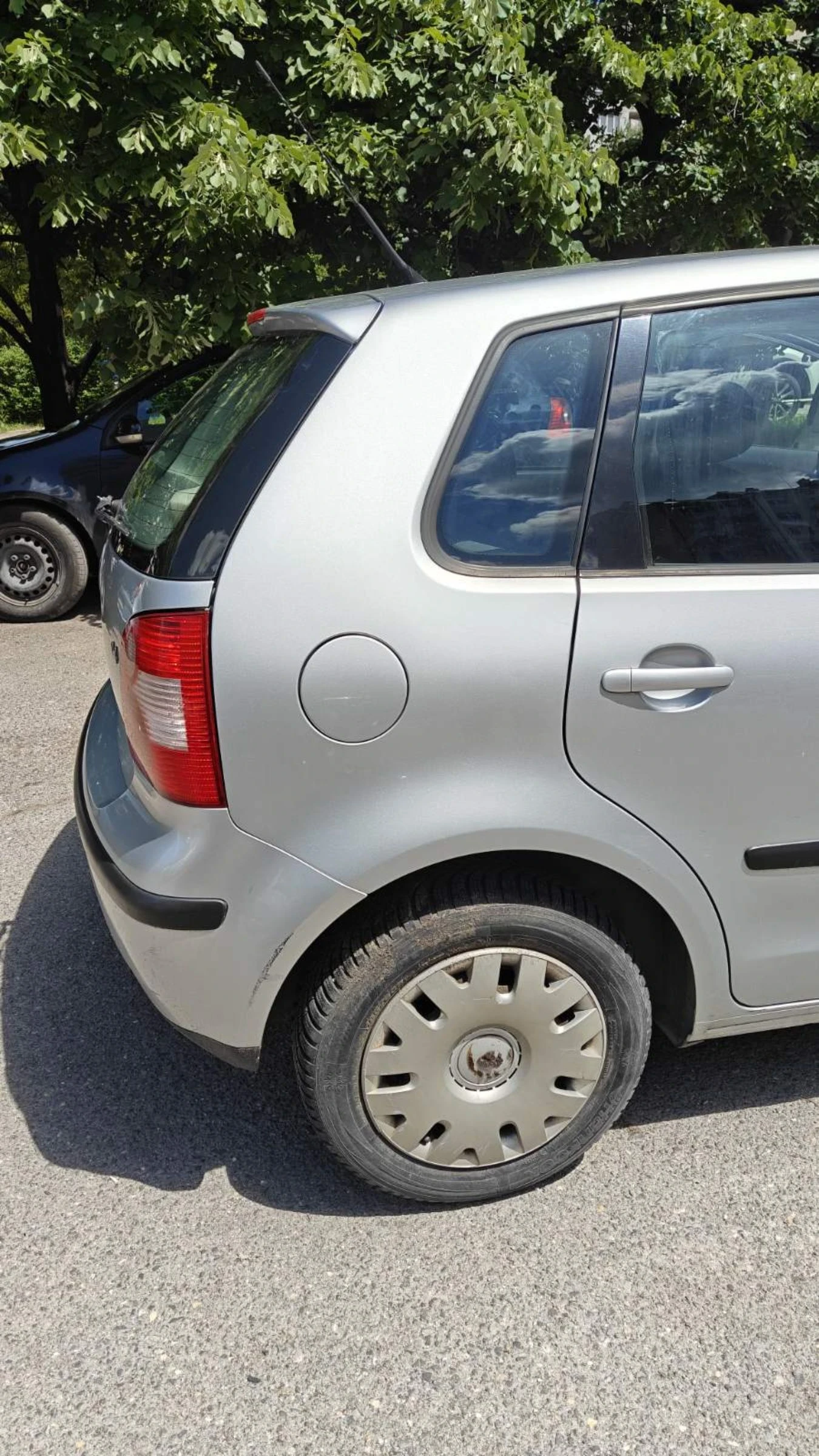 VW Polo 1.4 75 к.с., снимка 6 - Автомобили и джипове - 54672151
