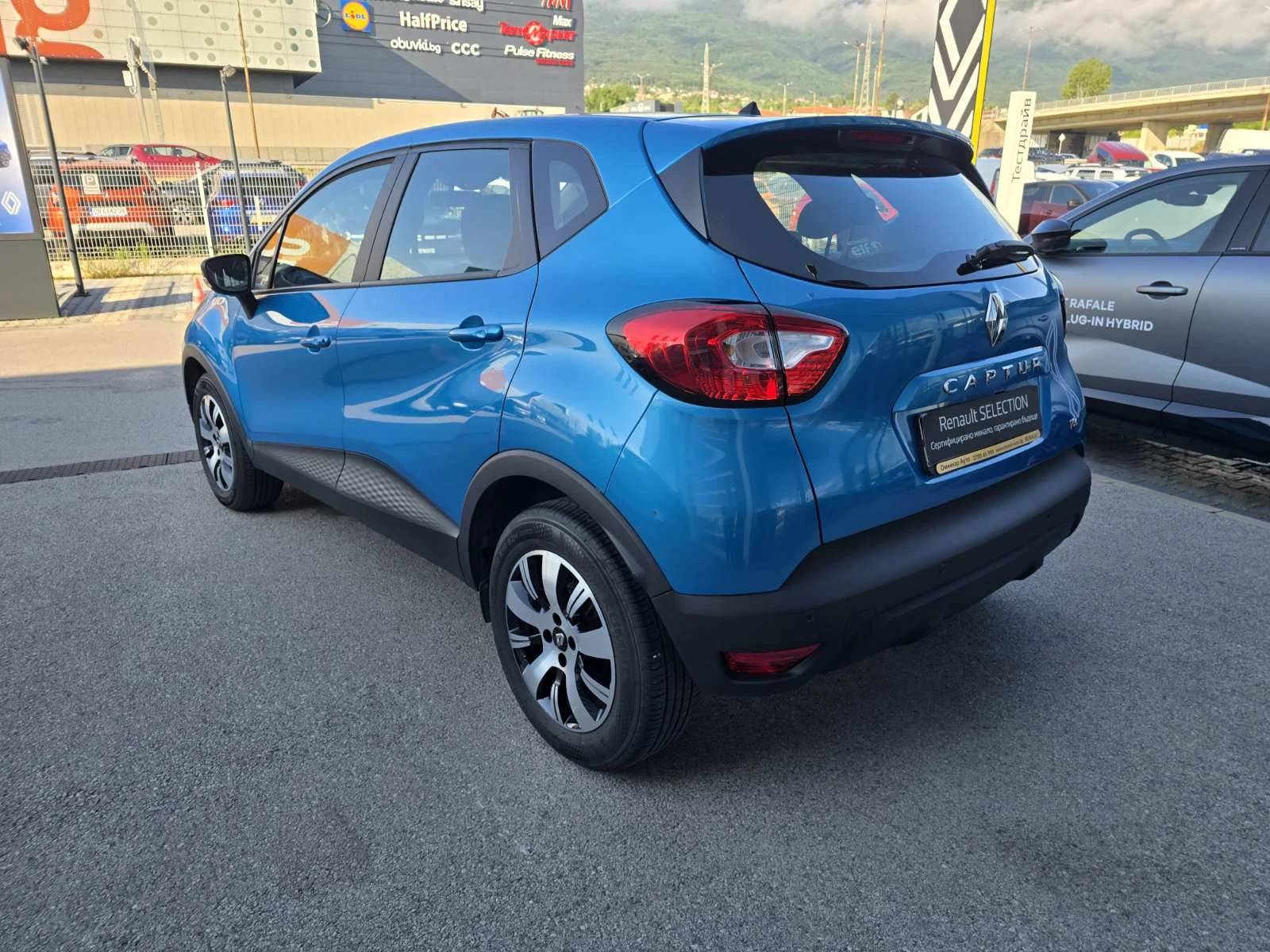 Renault Captur 0.9 Tce 90 к.с. бензин, снимка 4 - Автомобили и джипове - 54788338