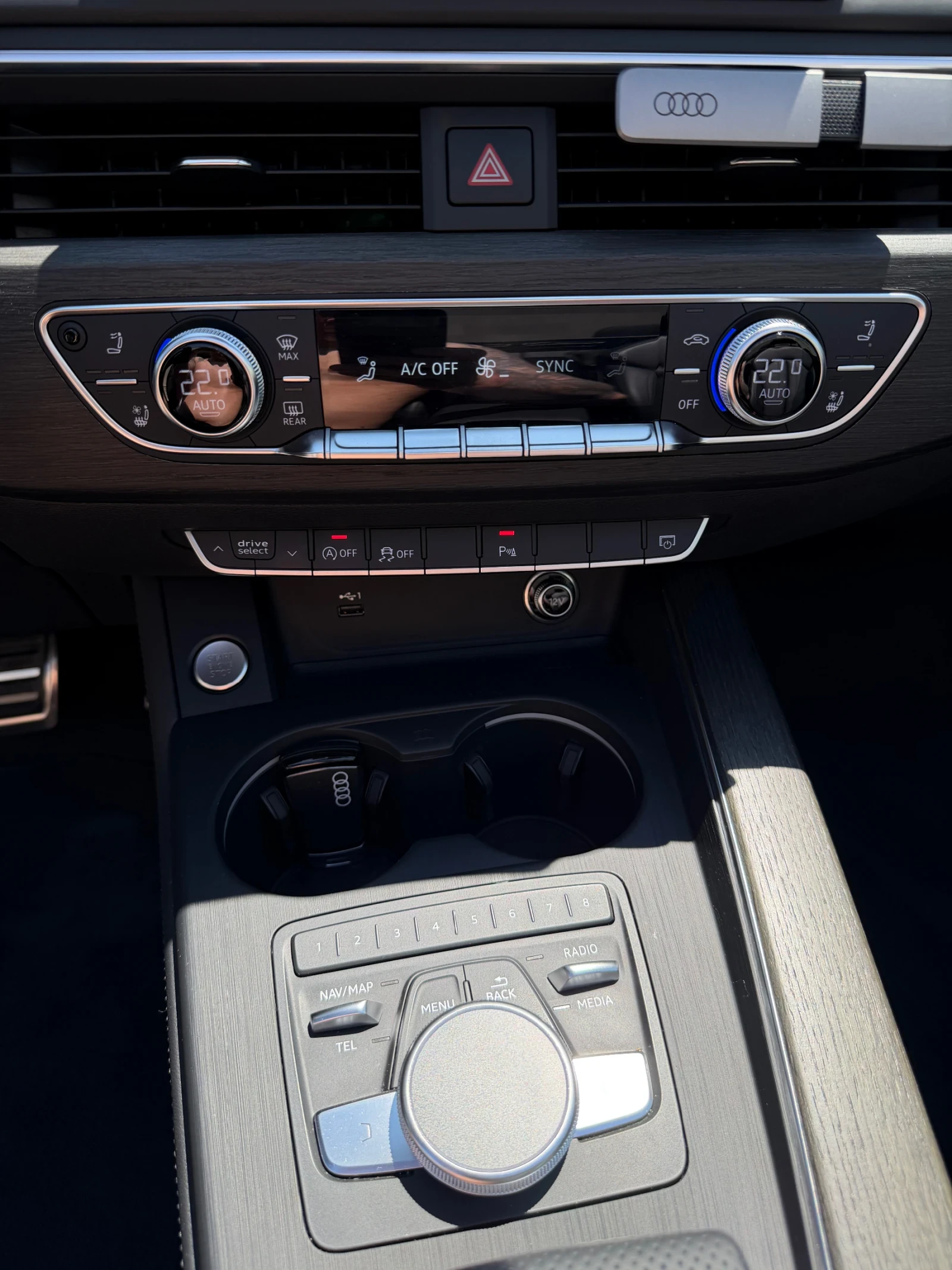 Audi A5 Convertible , снимка 11 - Автомобили и джипове - 54911014