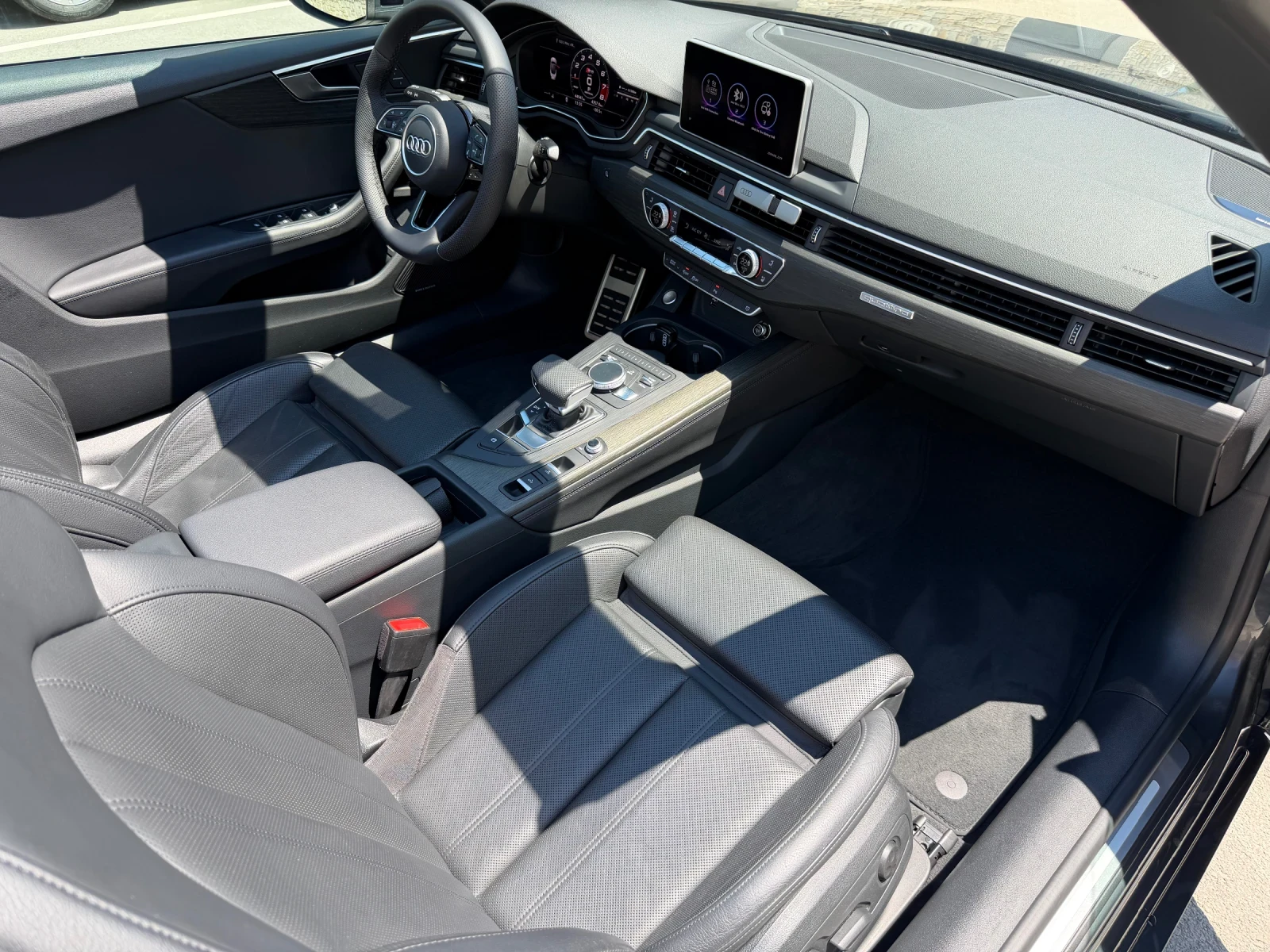 Audi A5 Convertible , снимка 9 - Автомобили и джипове - 54911014