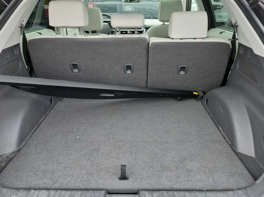 Hyundai Ioniq 5 PREFERREDLR ULTI-5D* Pano* 360* Blind stop* 4x4* 2, снимка 11 - Автомобили и джипове - 55104597
