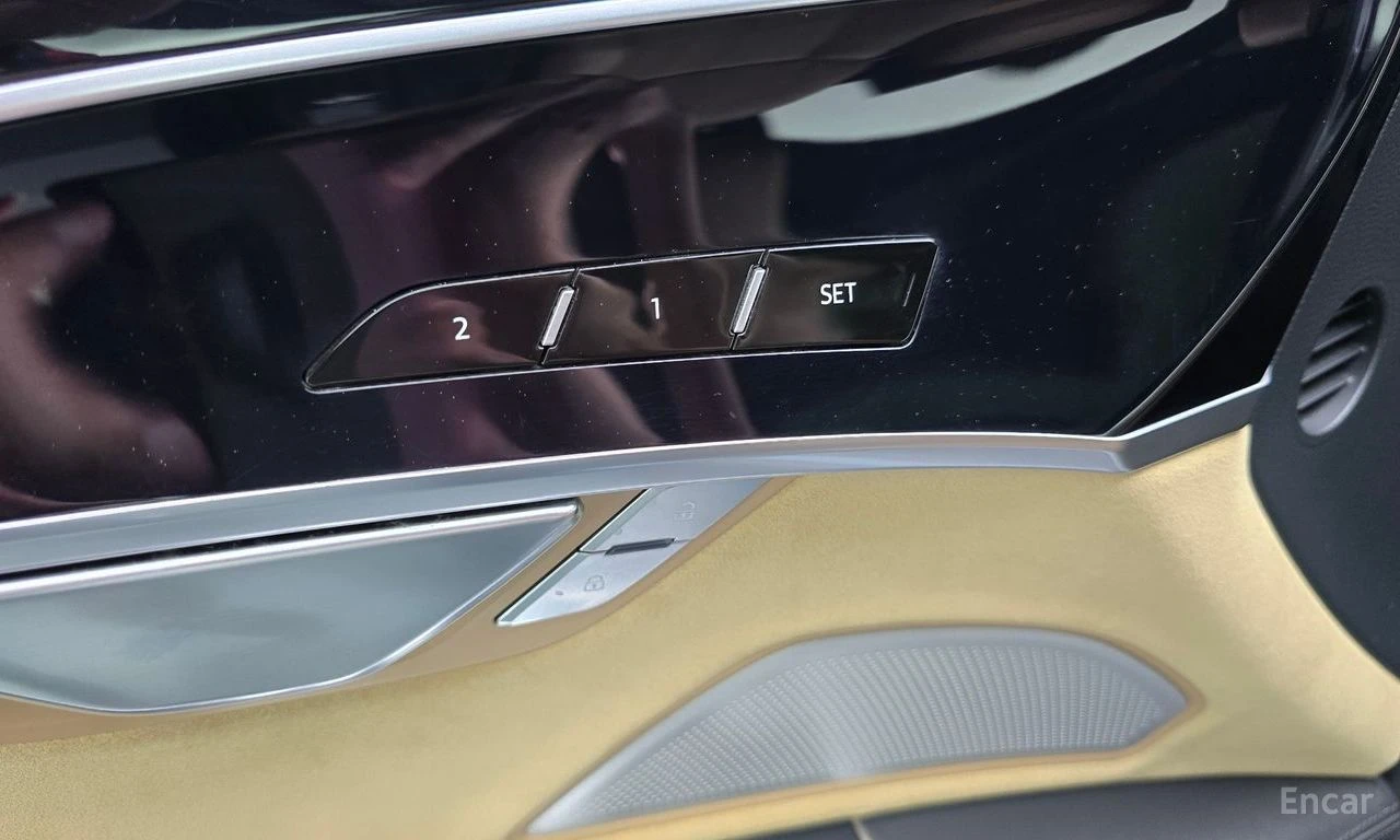 Audi A8 * ФИКСИРАНА ЦЕНА ДО БЪЛГАРИЯ * АВТОКРЕДИТ, снимка 17 - Автомобили и джипове - 55468907