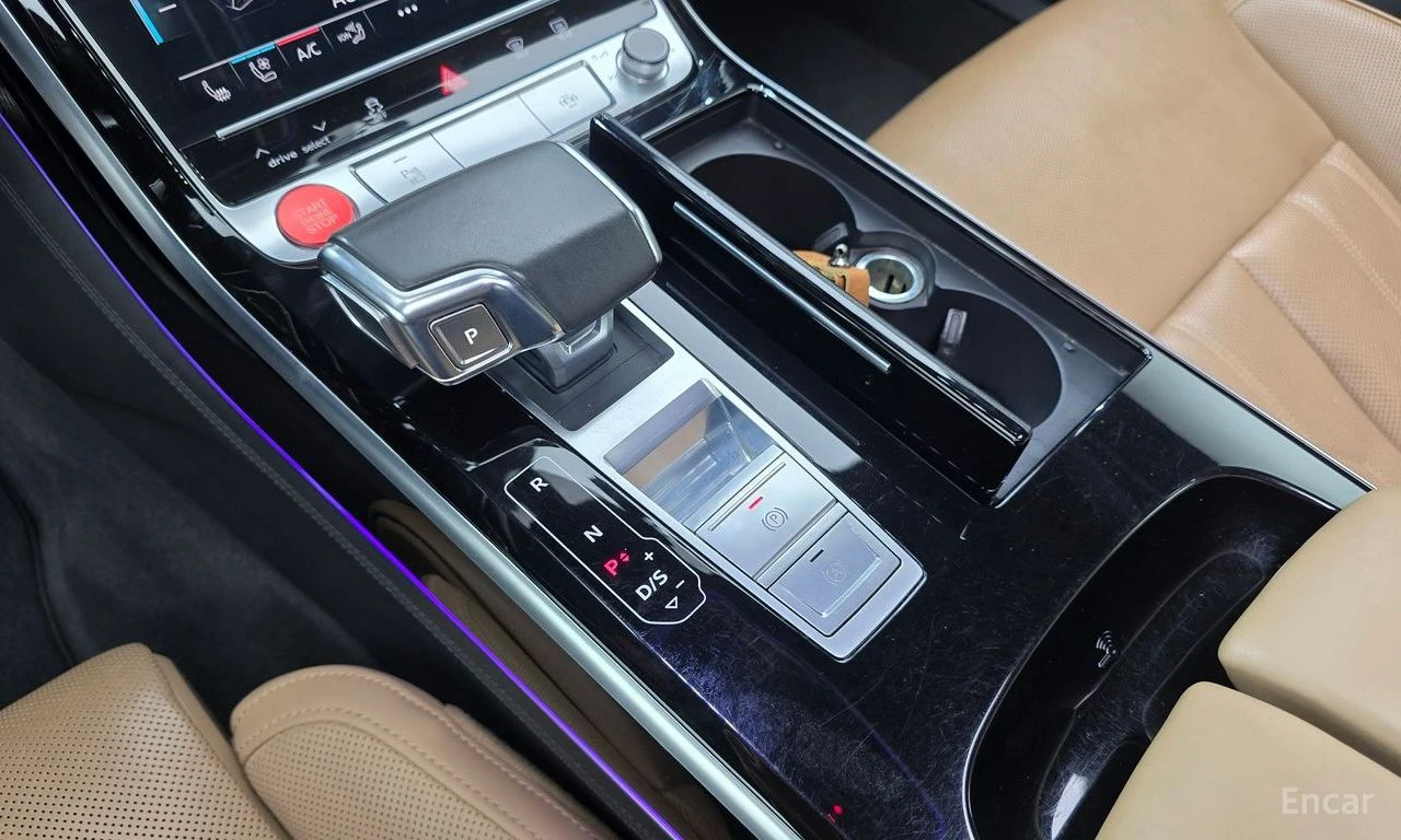 Audi A8 * ФИКСИРАНА ЦЕНА ДО БЪЛГАРИЯ * АВТОКРЕДИТ, снимка 13 - Автомобили и джипове - 55468907