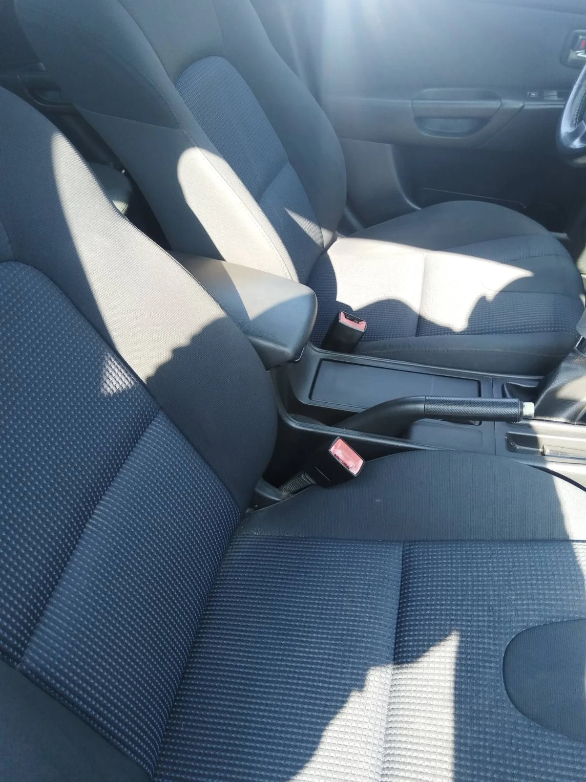 Mazda 3 1, 6 | Mobile.bg � ����������� 2