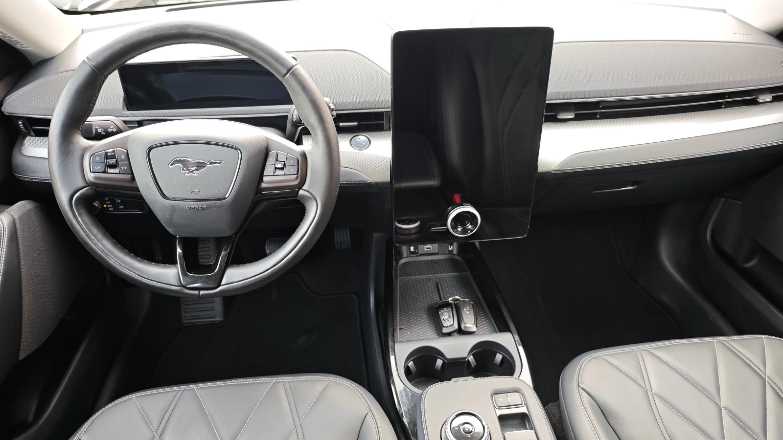 Ford Mustang Mach-E ����� ����/������� ������/�������� �� 100 �������� | Mobile.bg � ����������� 13