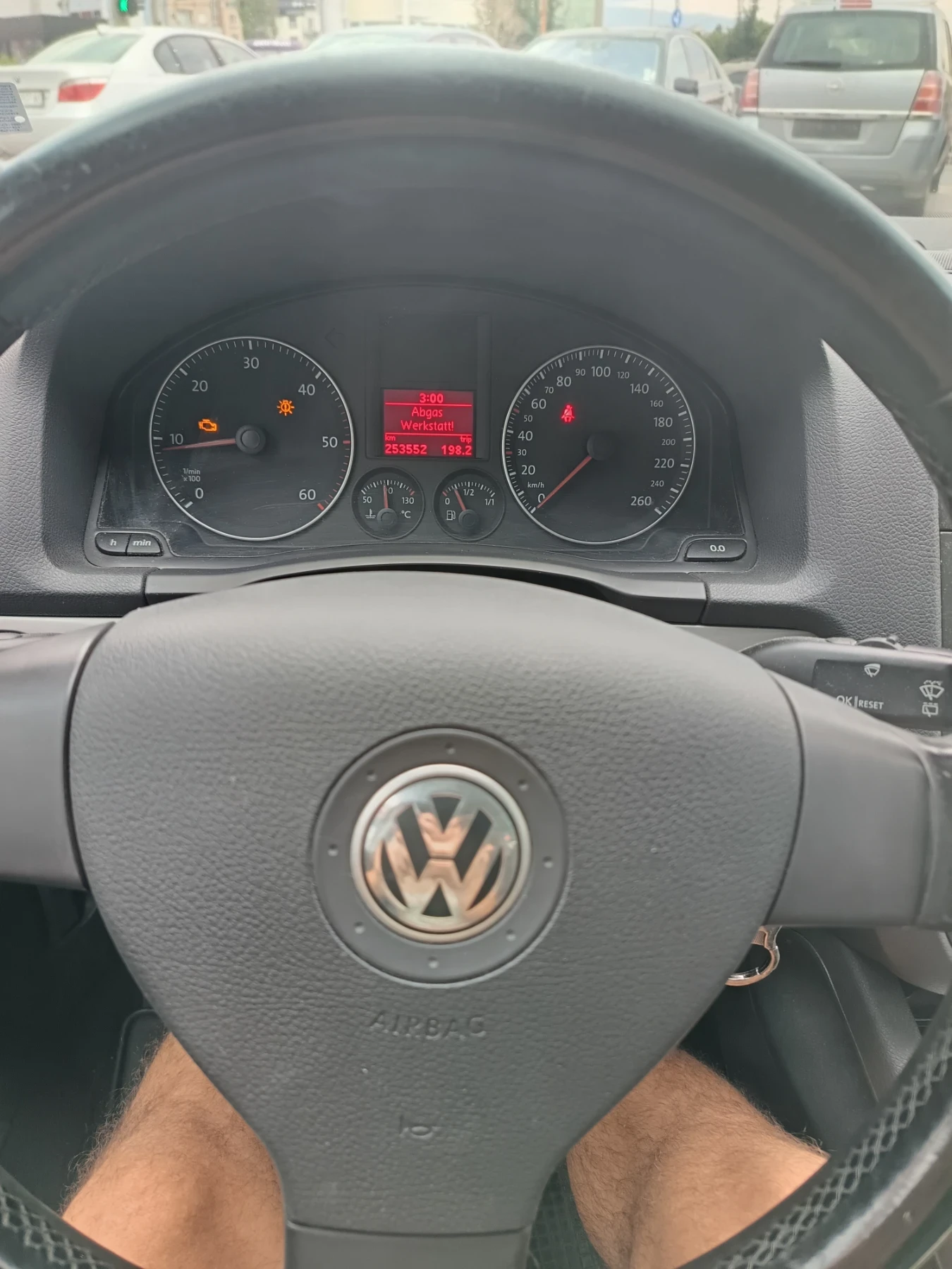 VW Golf, снимка 5 - Автомобили и джипове - 56164316