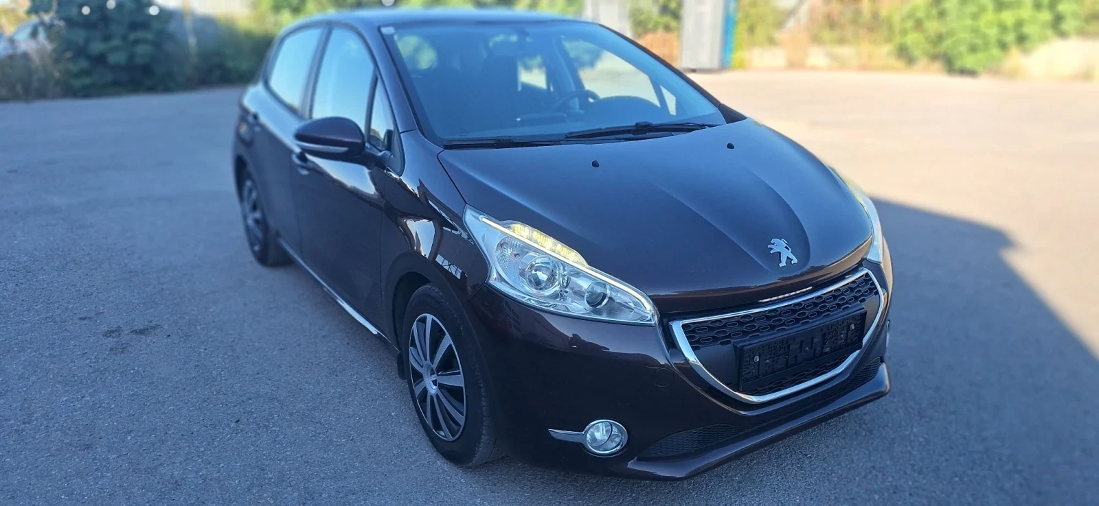 Peugeot 208 1, 6HDI Перфектна!!! ЕВРО 6